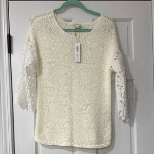 Chico's Cream Sweater with Floral white Lace Sleeves size 0